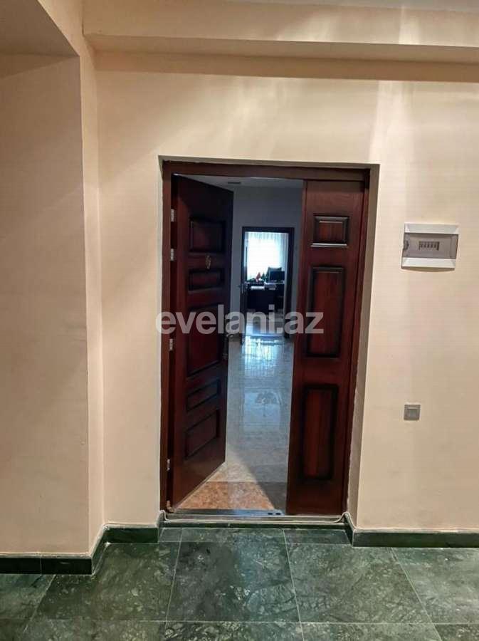 Kirayə verilir, ofis, 13 otaqlı, 550 m², Bakı, Binəqədi r, Memar Əcəmi m.