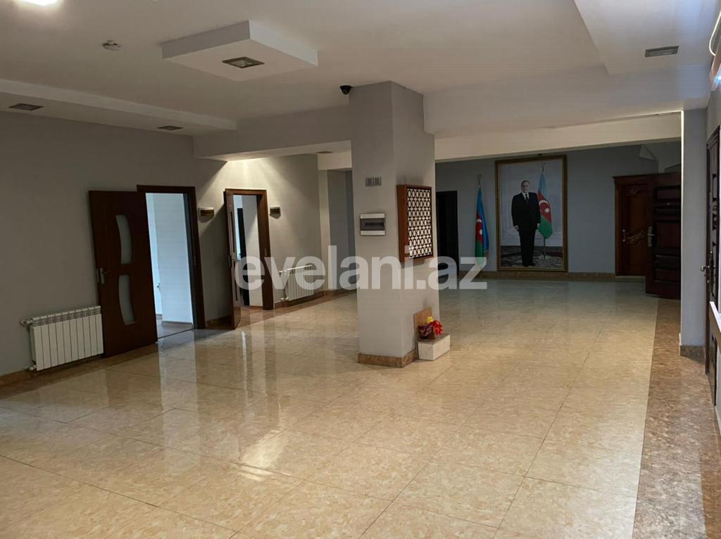 Kirayə verilir, ofis, 13 otaqlı, 550 m², Bakı, Binəqədi r, Memar Əcəmi m.