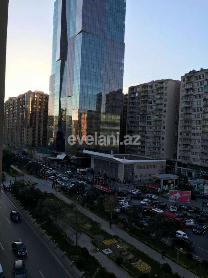Kirayə verilir, yeni tikili, 3 otaqlı, 1800 m², Bakı, Xətai r.