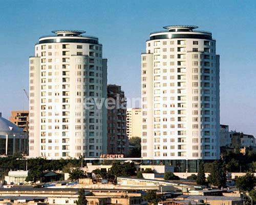 Satılır, yeni tikili, 4 otaqlı, 190 m², Bakı, Nəsimi r, 28 may m.