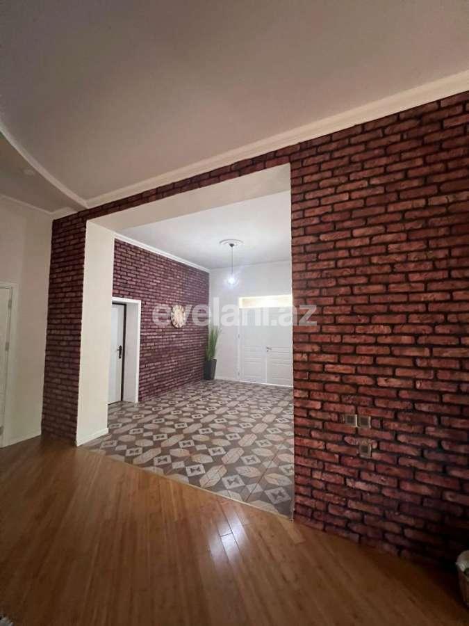 Satılır, həyət evi / bağ, 5 otaqlı, 280 m², Bakı, Abşeron r, Novxanı q.