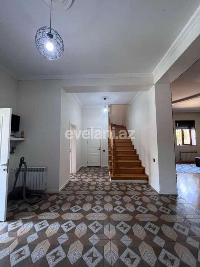 Satılır, həyət evi / bağ, 5 otaqlı, 280 m², Bakı, Abşeron r, Novxanı q.