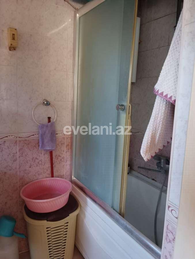 Satılır, köhnə tikili, 2 otaqlı, 60 m², Bakı, Səbail r, Sahil m.