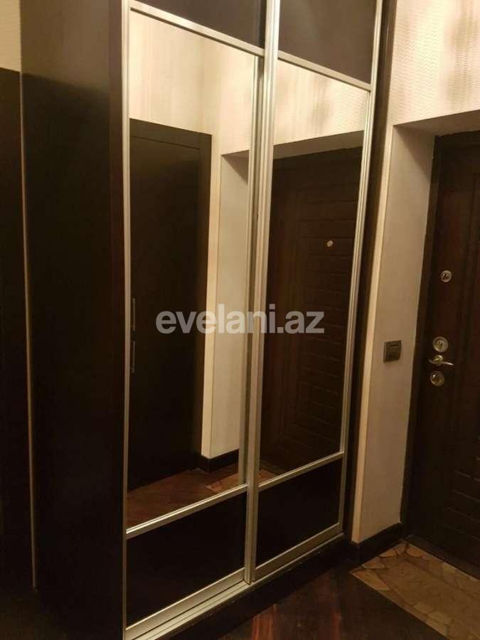 Kirayə verilir, köhnə tikili, 3 otaqlı, 70 m², Bakı, Yasamal r, Elmlər Akademiyası m.