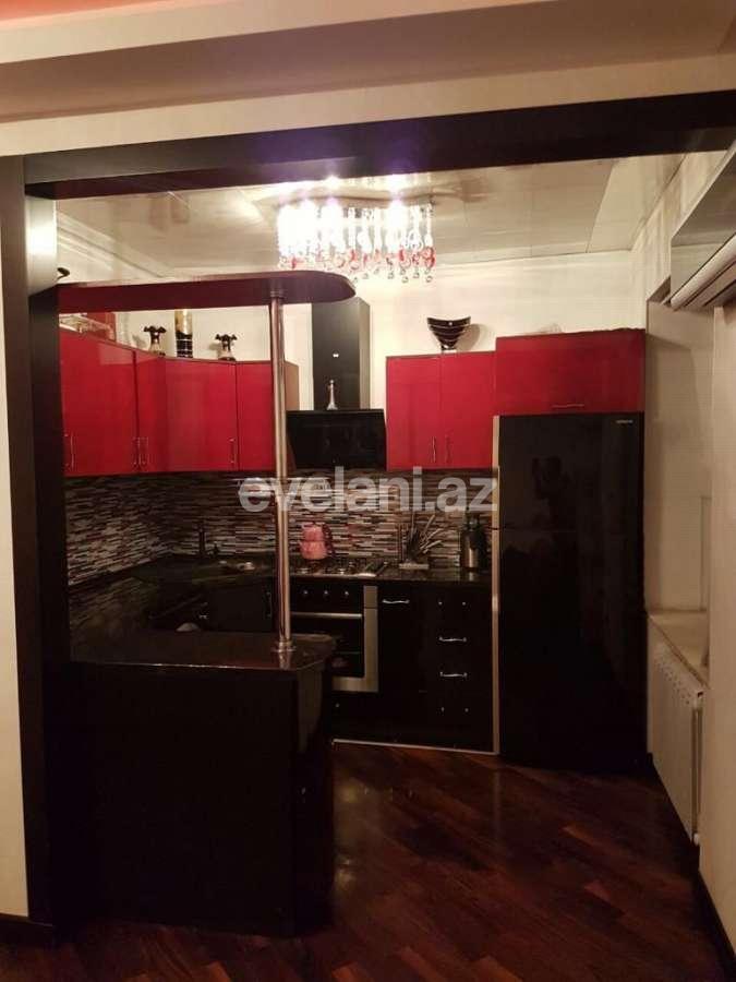 Kirayə verilir, köhnə tikili, 3 otaqlı, 70 m², Bakı, Yasamal r, Elmlər Akademiyası m.