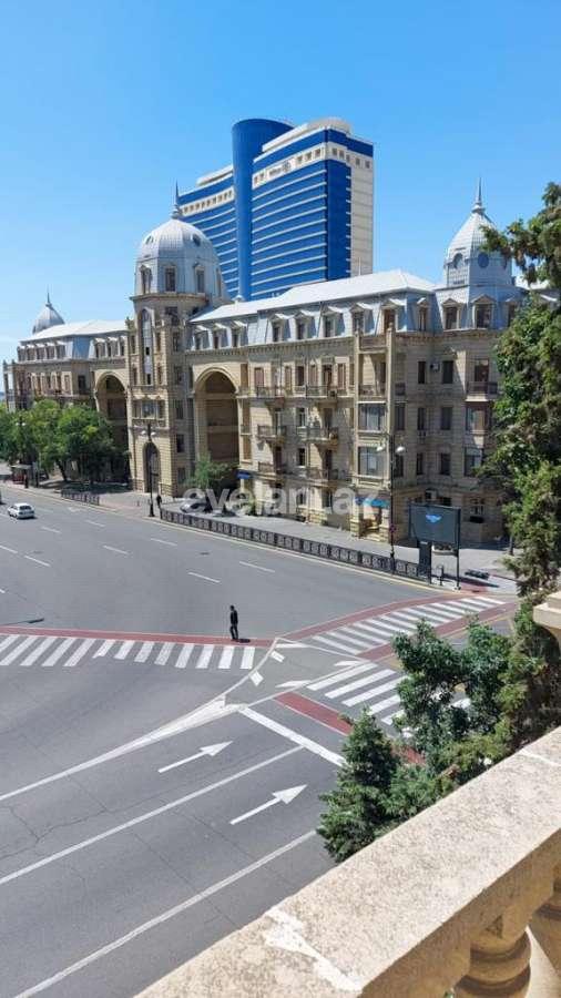 Сдаётся, вторичка, 2-комнаты, 60 m², Баку, Насиминский r, 28 мая m.