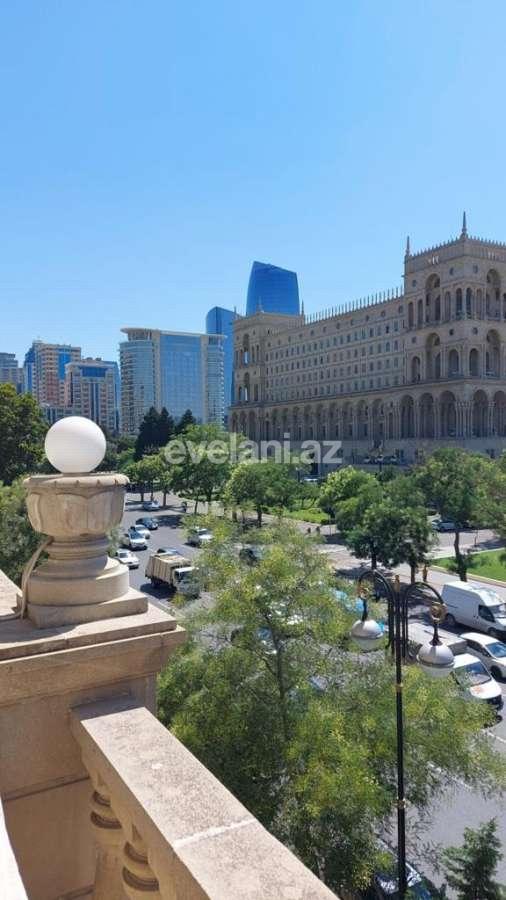 Сдаётся, вторичка, 2-комнаты, 60 m², Баку, Насиминский r, 28 мая m.