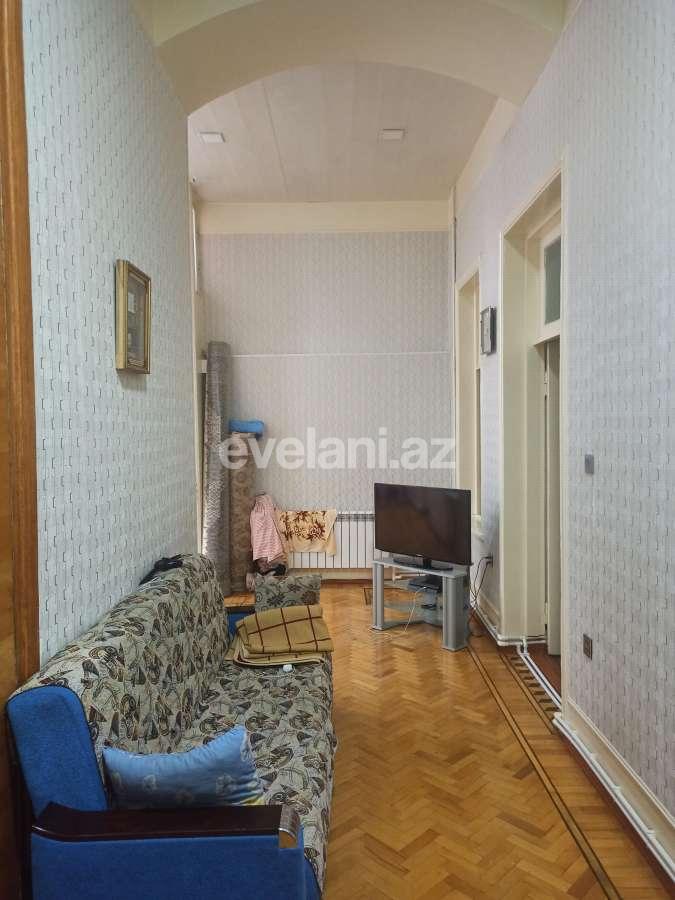 Kirayə verilir, köhnə tikili, 5 otaqlı, 200 m², Bakı, Səbail r, Sahil m.