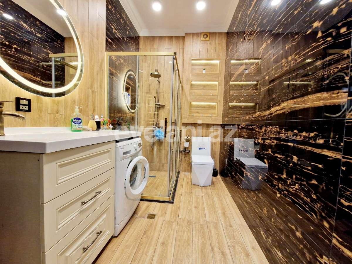 Satılır, yeni tikili, 2 otaqlı, 75 m², Bakı, Nizami r, Qara Qarayev m.