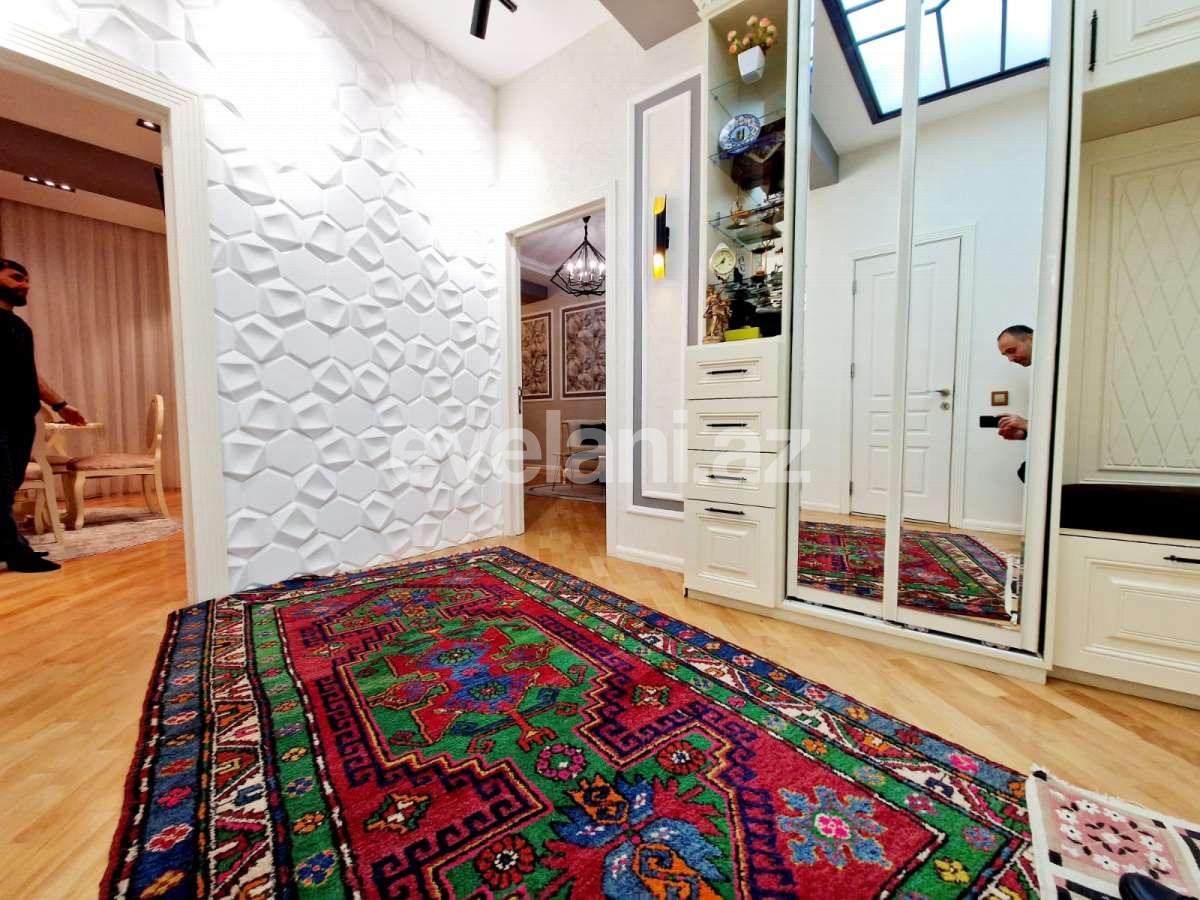 Satılır, yeni tikili, 2 otaqlı, 75 m², Bakı, Nizami r, Qara Qarayev m.