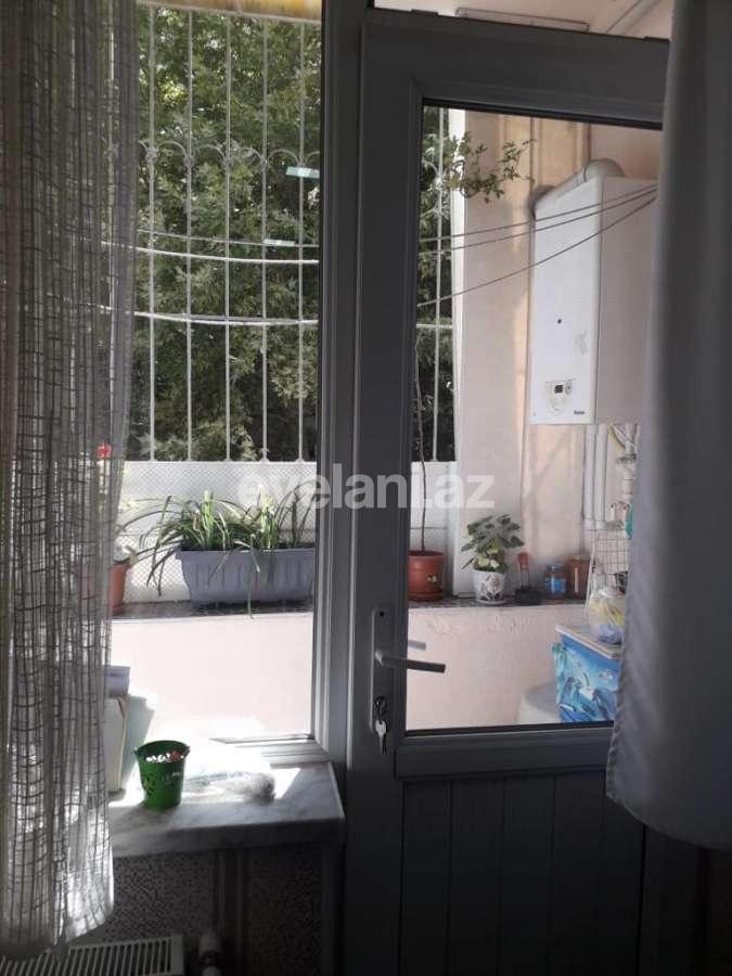 Satılır, yeni tikili, 3 otaqlı, 130 m², Bakı, Binəqədi r, 9-cu mikrorayon q.