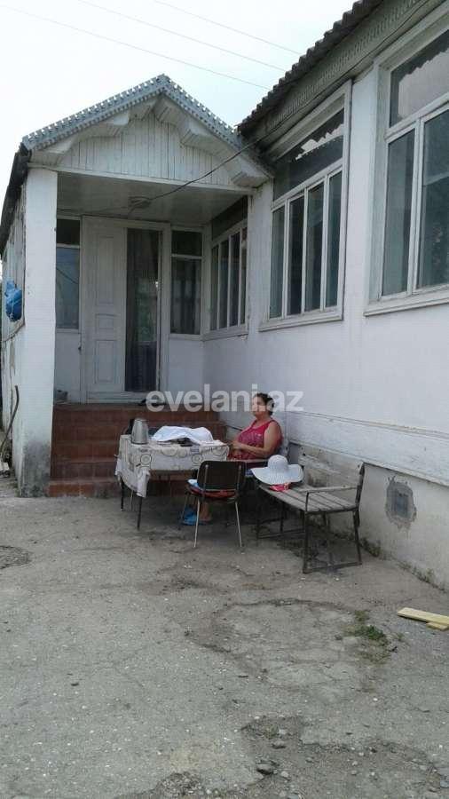 Satılır, həyət evi / bağ, 3 otaqlı, 102 m², Xaçmaz