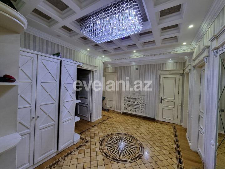 Satılır, yeni tikili, 3 otaqlı, 122 m², Bakı, Binəqədi r, 9-cu mikrorayon q, Memar Əcəmi m.