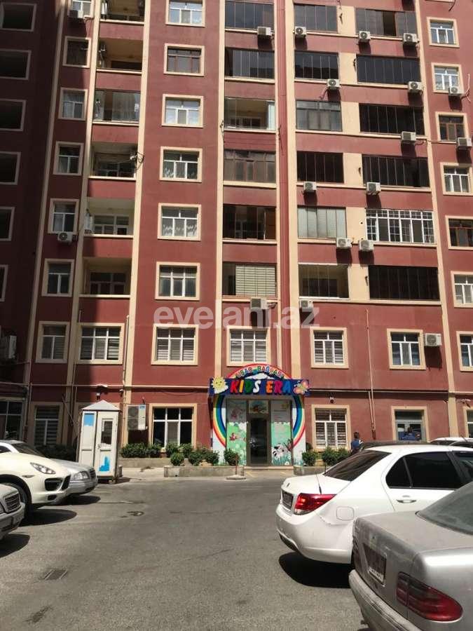 Satılır, yeni tikili, 2 otaqlı, 68 m², Bakı, Binəqədi r, 8-ci mikrorayon q, Azadlıq prospekti m.