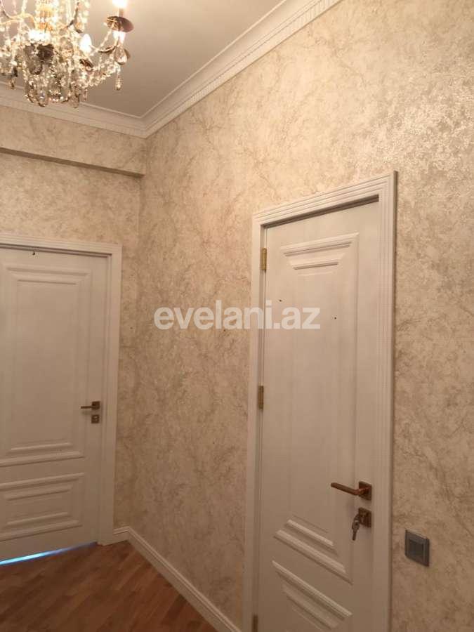 Satılır, yeni tikili, 2 otaqlı, 68 m², Bakı, Binəqədi r, 8-ci mikrorayon q, Azadlıq prospekti m.