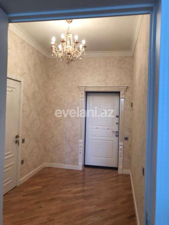 Satılır, yeni tikili, 2 otaqlı, 68 m², Bakı, Binəqədi r, 8-ci mikrorayon q, Azadlıq prospekti m.