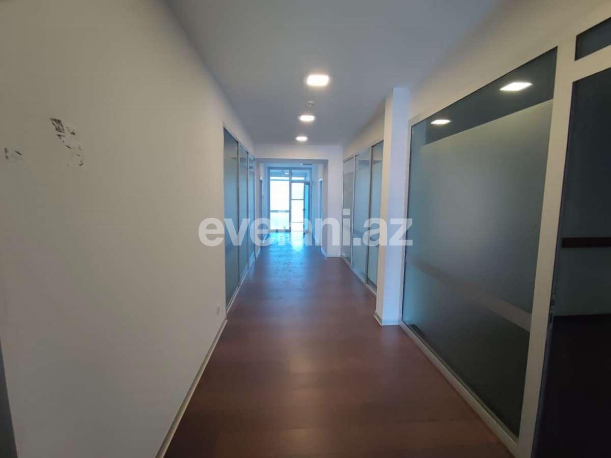 Rent, office, 19 room, 3250 m², Baku, Khatai r, Shah Ismail Khatai m.