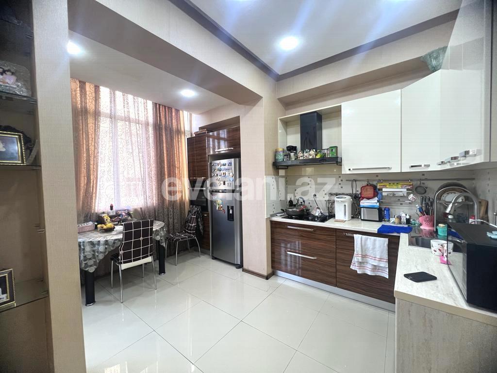 Satılır, yeni tikili, 3 otaqlı, 110 m², Bakı, Yasamal r, Yasamal q, İnşaatçılar m.
