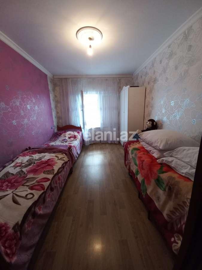 Sale, old building, 3 room, 80 m², Baku, Surakhani r, Gharachukhur d.