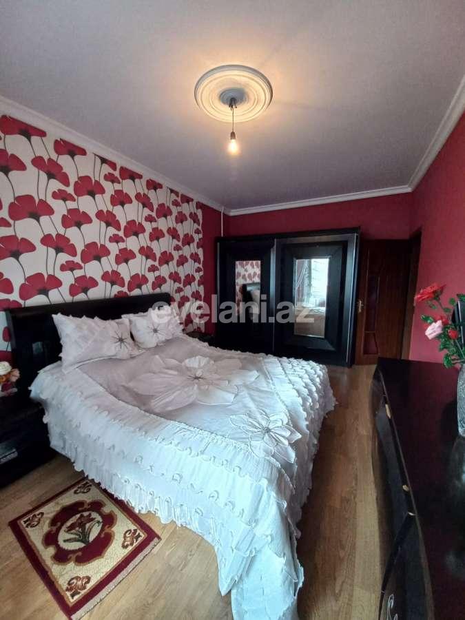 Sale, old building, 3 room, 80 m², Baku, Surakhani r, Gharachukhur d.