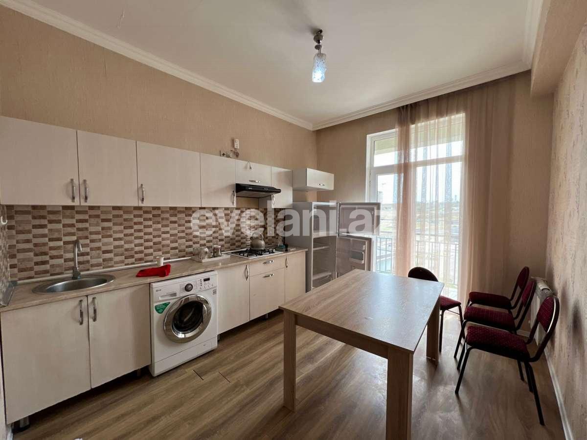 Kirayə verilir, yeni tikili, 4 otaqlı, 132 m², Bakı, Yasamal r, Yasamal q, İnşaatçılar m.