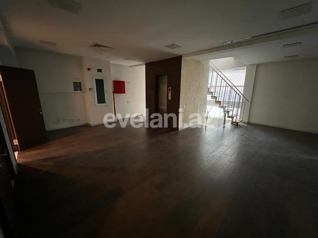 Kirayə verilir, ofis, 30 otaqlı, 3250 m², Bakı, Xətai r, Şah İsmayıl Xətai m.