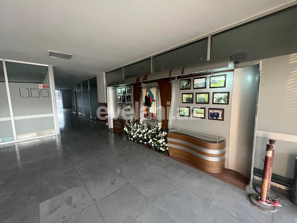 Kirayə verilir, ofis, 30 otaqlı, 3250 m², Bakı, Xətai r, Şah İsmayıl Xətai m.