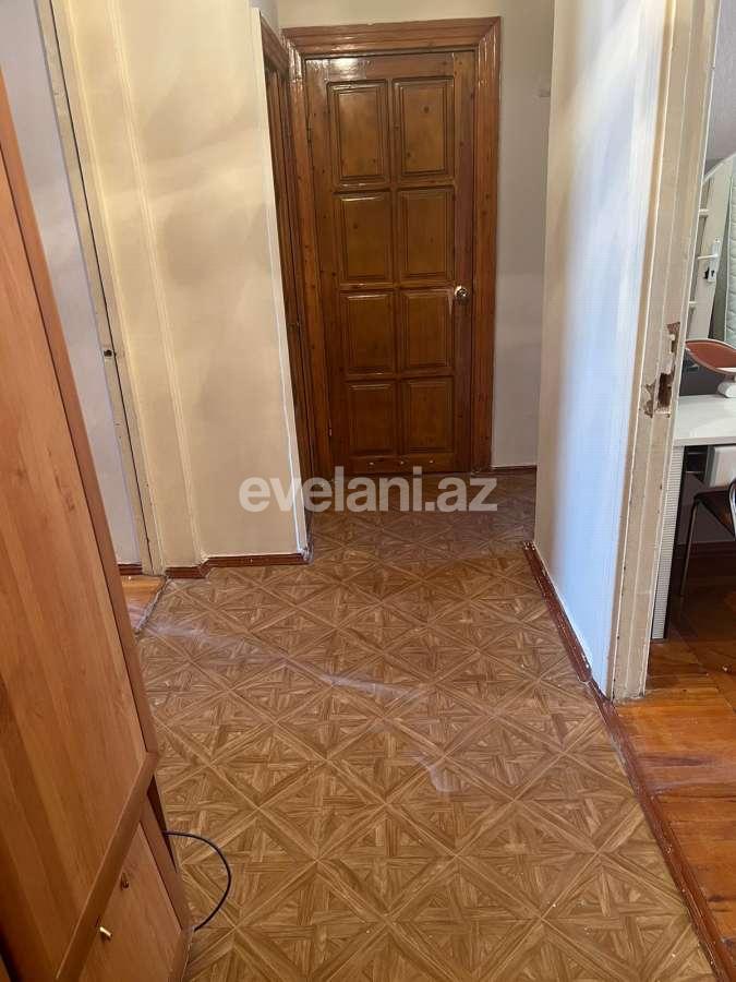 Rent, old building, 2 room, 70 m², Baku, Nizami r, Gara Garayev m.