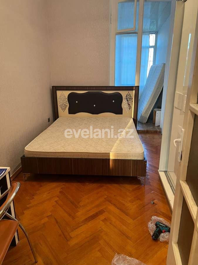 Rent, old building, 2 room, 70 m², Baku, Nizami r, Gara Garayev m.