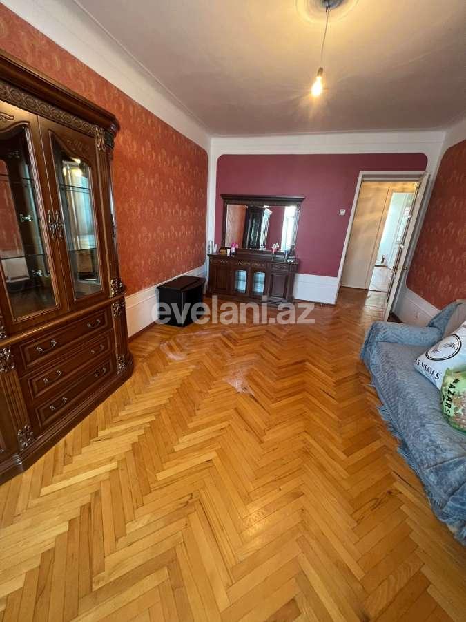 Rent, old building, 2 room, 70 m², Baku, Nizami r, Gara Garayev m.