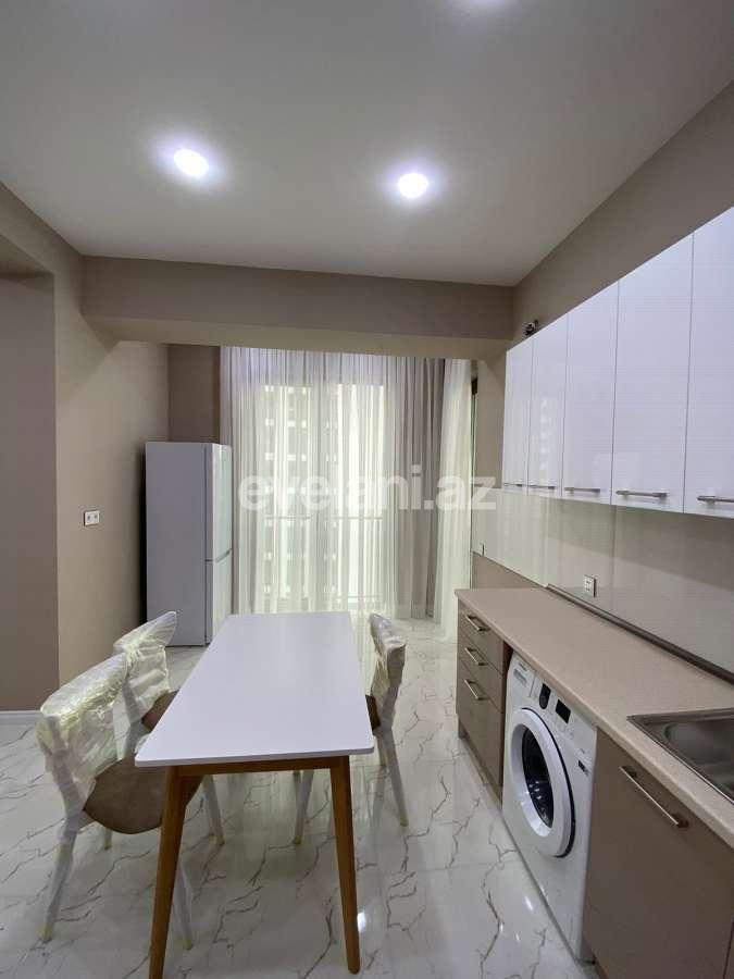 Kirayə verilir, yeni tikili, 2 otaqlı, 130 m², Bakı, Yasamal r, Elmlər Akademiyası m.