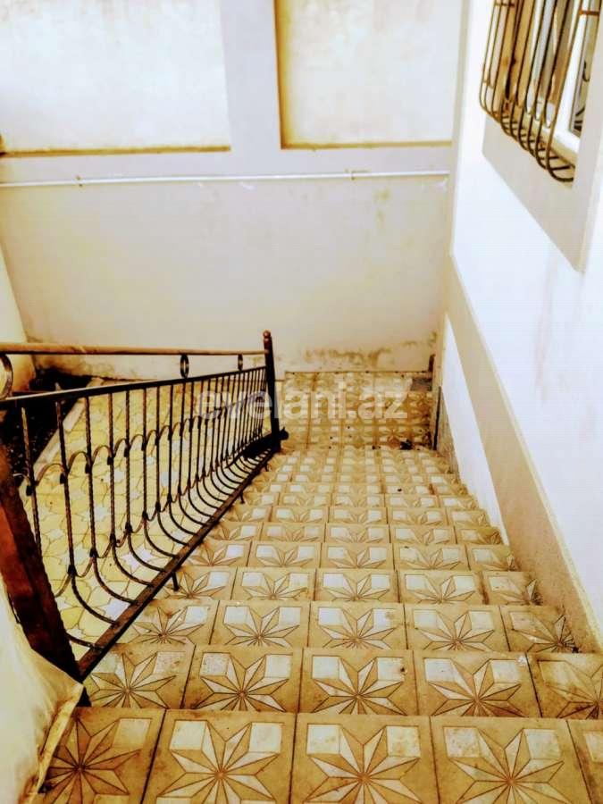 Satılır, villa, 5 otaqlı, 200 m², Bakı, Səbail r, Badamdar q.