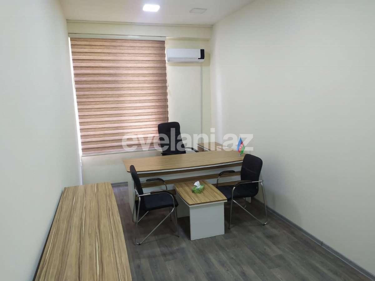 Kirayə verilir, ofis, 14 otaqlı, 400 m², Bakı, Yasamal r, İnşaatçılar m.