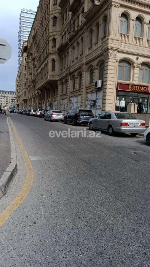 Продаётся, объект, 80 m², Баку, Хатаинский r, Шах Исмаил Хатаи m.