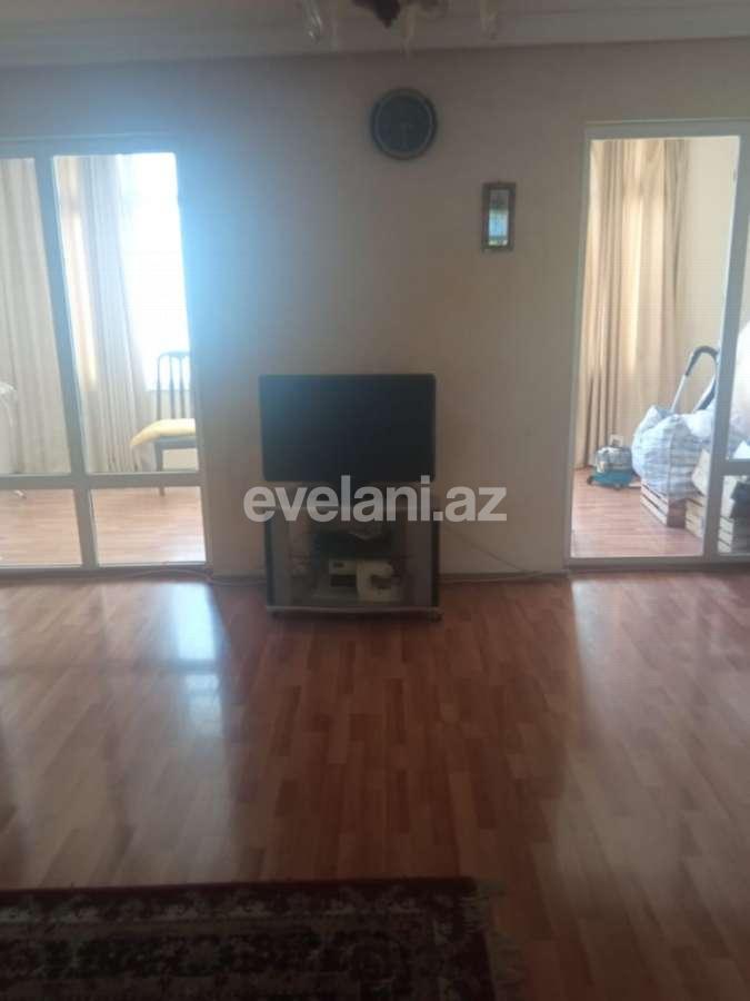 Satılır, köhnə tikili, 3 otaqlı, 100 m², Bakı, Yasamal r, Yasamal q, Elmlər Akademiyası m.