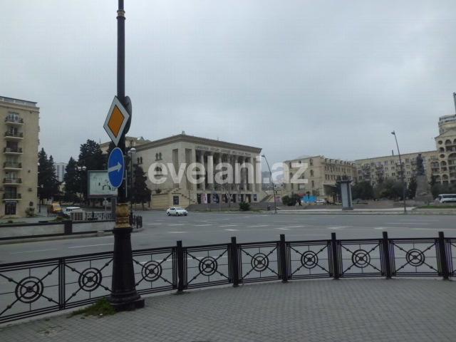 Продаётся, новостройка, 3-комнаты, 120 m², Баку, Ясамальский r, Ясамал p, Низами m.