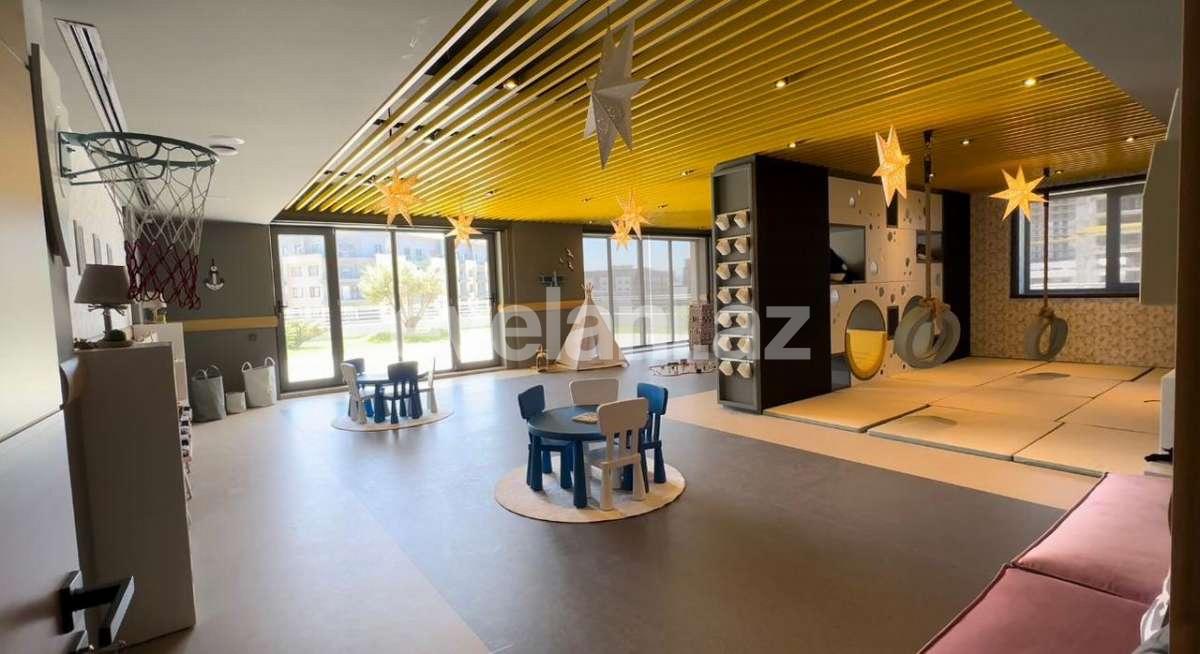 Satılır, yeni tikili, 5 otaqlı, 270 m², Bakı, Xətai r.