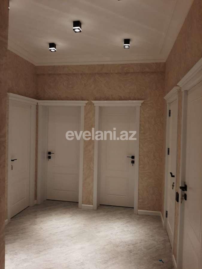 Satılır, yeni tikili, 3 otaqlı, 110 m², Bakı, Binəqədi r, 8-ci mikrorayon q, Azadlıq prospekti m.