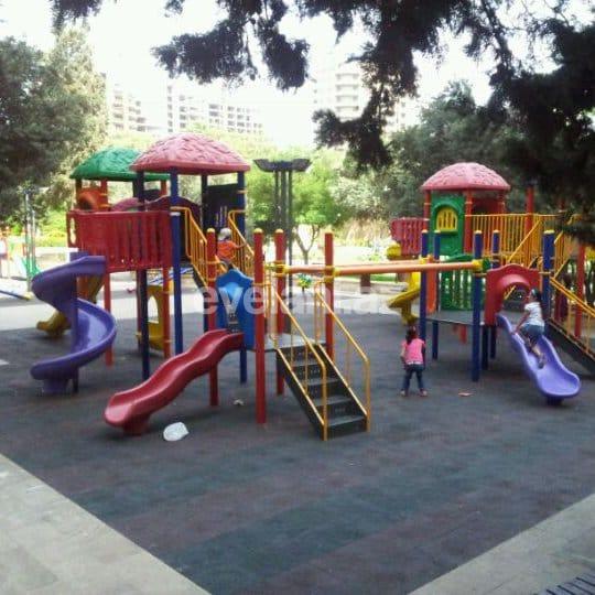 Satılır, yeni tikili, 4 otaqlı, 202 m², Bakı, Nəsimi r.