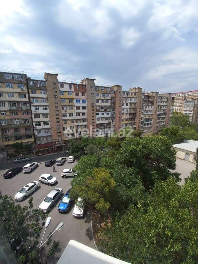 Satılır, köhnə tikili, 4 otaqlı, 90 m², Bakı, Xətai r, Əhmədli q, Həzi Aslanov m.
