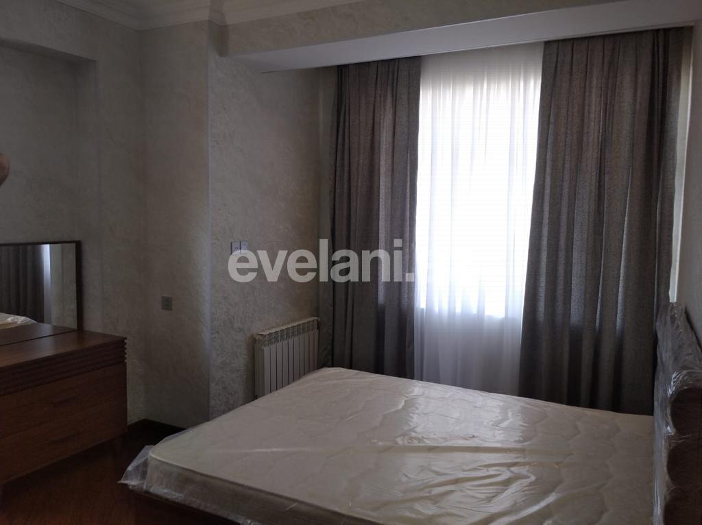 Kirayə verilir, yeni tikili, 3 otaqlı, 130 m², Bakı, Xətai r, Şah İsmayıl Xətai m.