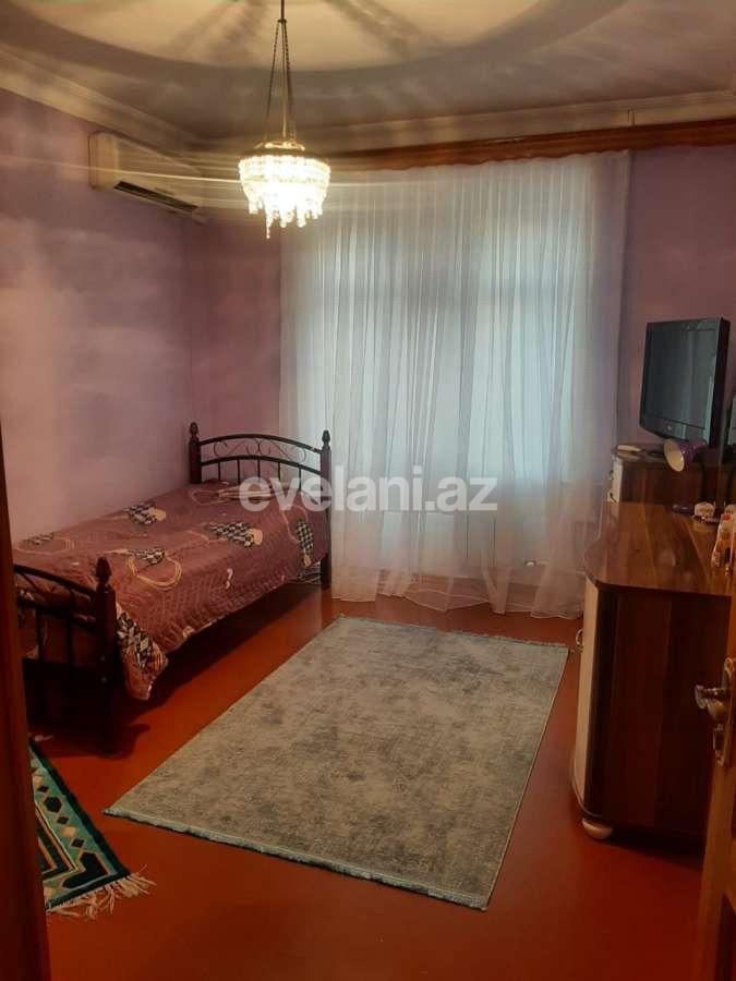 Sale, old building, 3 room, 70 m², Baku, Surakhani r, Gunashli d.