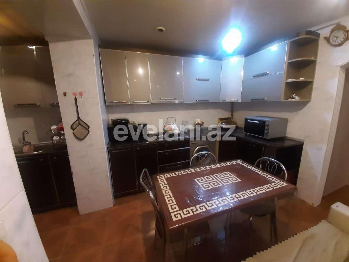 Sale, old building, 3 room, 70 m², Baku, Surakhani r, Gunashli d.