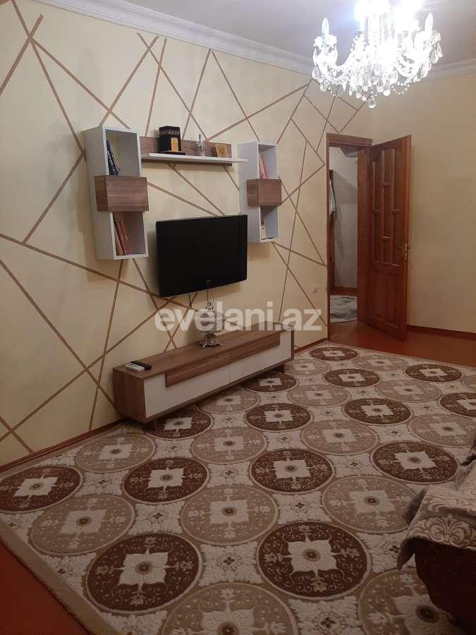 Sale, old building, 3 room, 70 m², Baku, Surakhani r, Gunashli d.