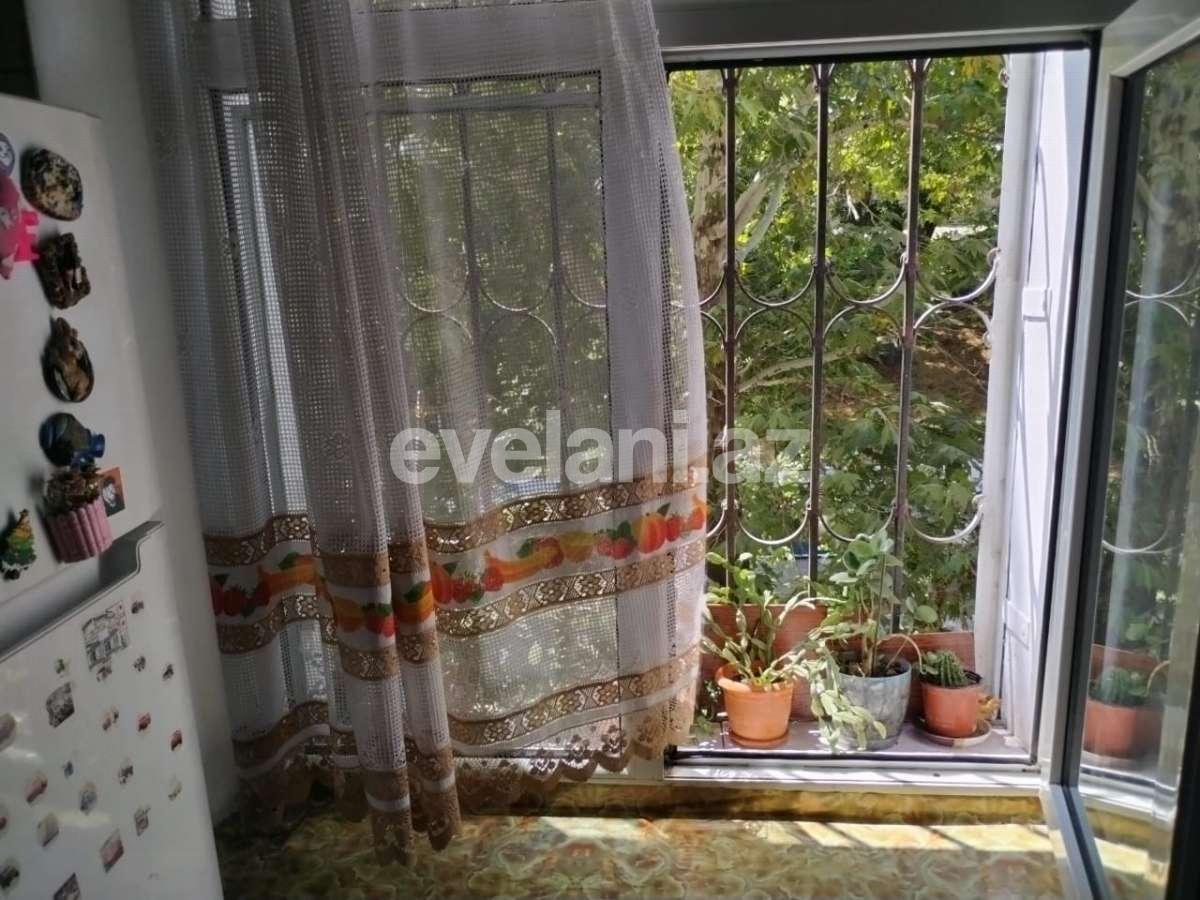Sale, old building, 3 room, 70 m², Baku, Yasamal r, Nizami m.
