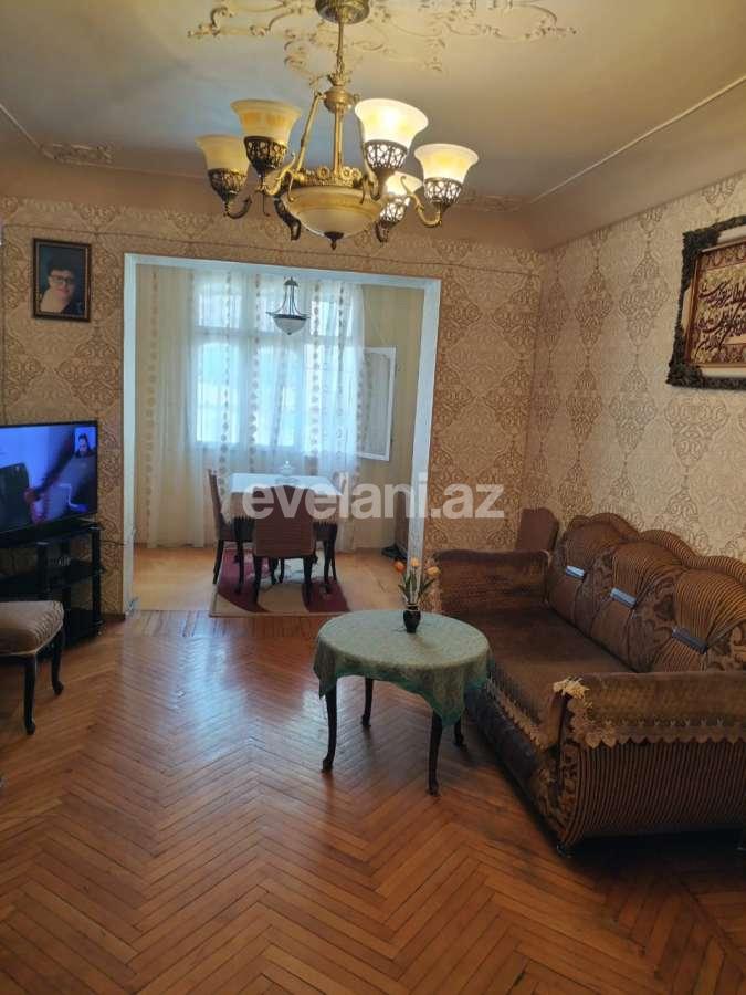 Sale, old building, 3 room, 70 m², Baku, Yasamal r, Nizami m.