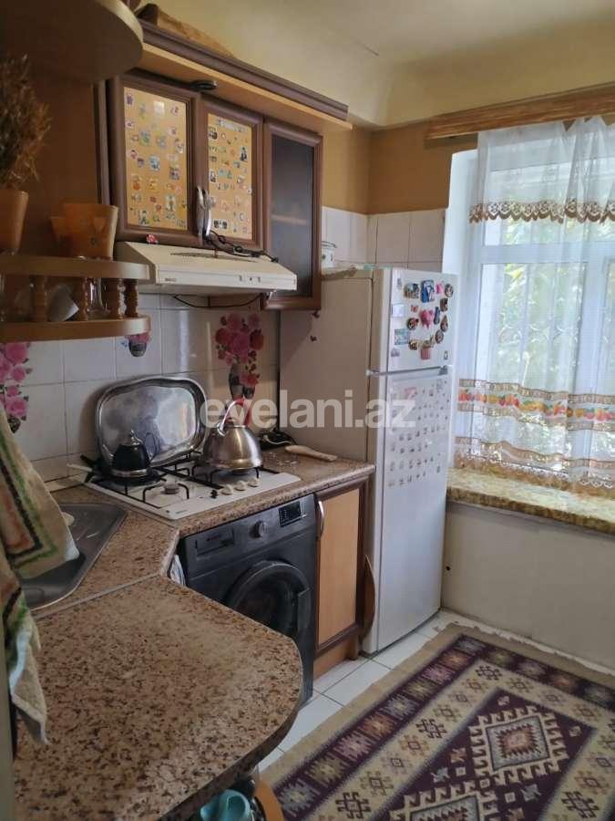 Sale, old building, 3 room, 70 m², Baku, Yasamal r, Nizami m.