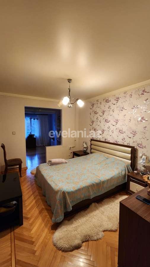 Satılır, köhnə tikili, 5 otaqlı, 120 m², Bakı, Xətai r, Əhmədli q, Əhmədli m.