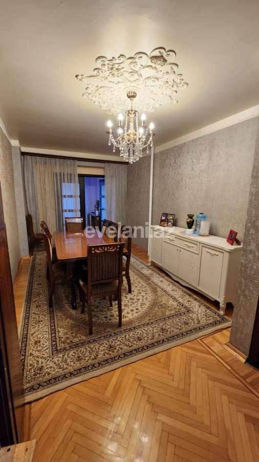 Satılır, köhnə tikili, 5 otaqlı, 120 m², Bakı, Xətai r, Əhmədli q, Əhmədli m.