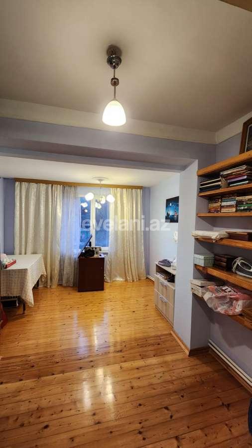Satılır, köhnə tikili, 5 otaqlı, 120 m², Bakı, Xətai r, Əhmədli q, Əhmədli m.